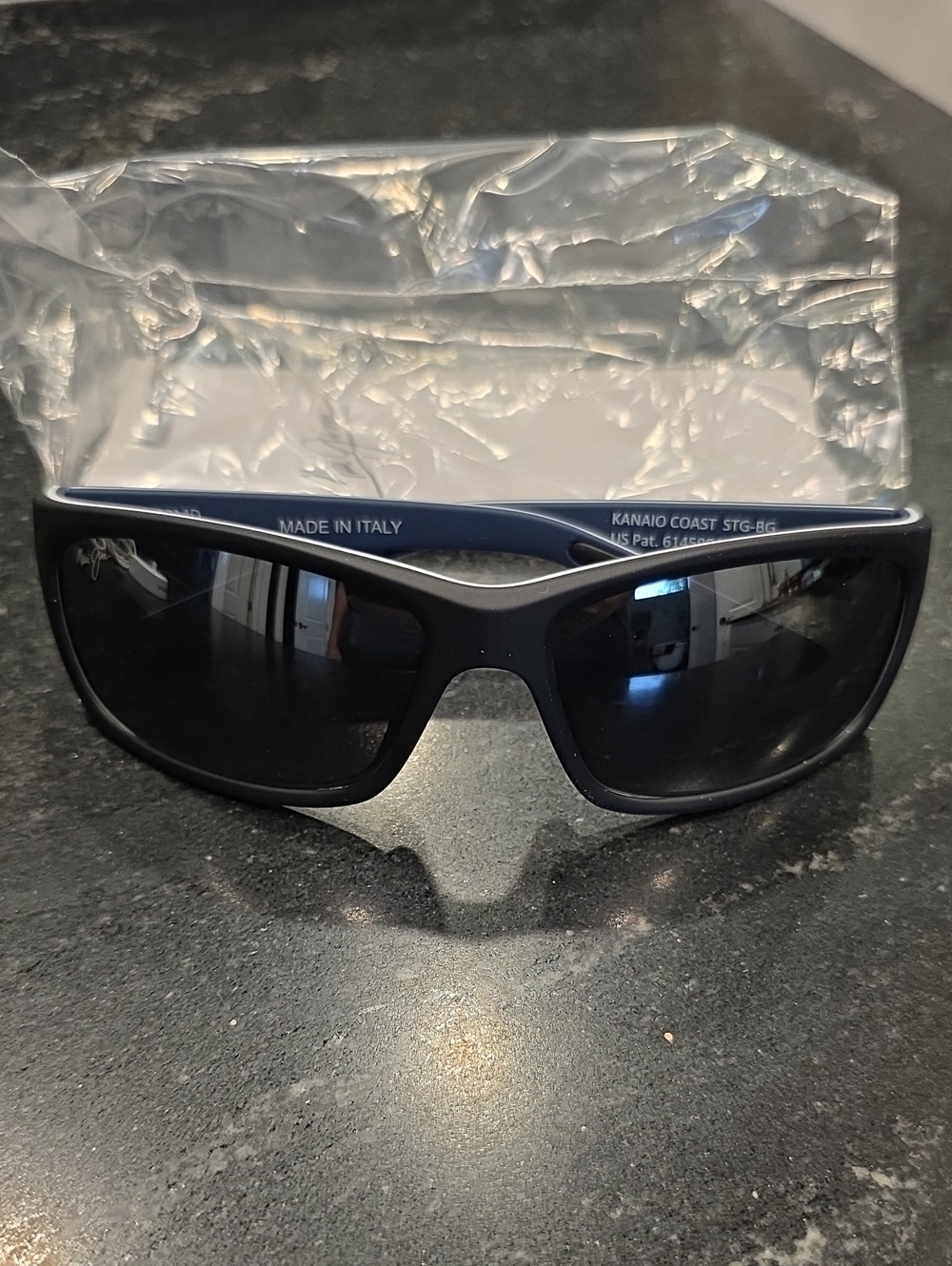 Maui Jim Kanaio Coast Sunglasses - Black Frame with Blue Temples
